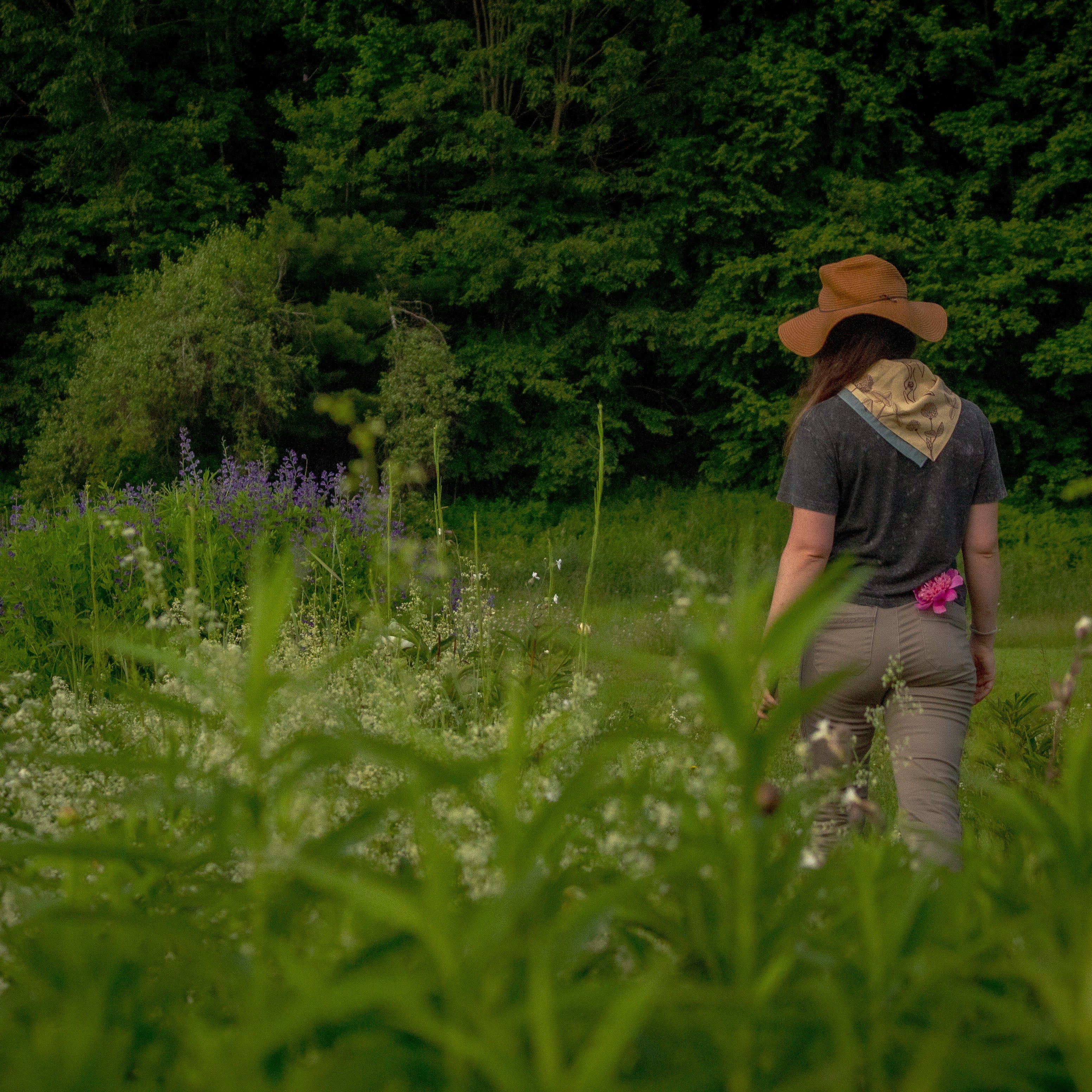 off trail vermont yellow field bandana